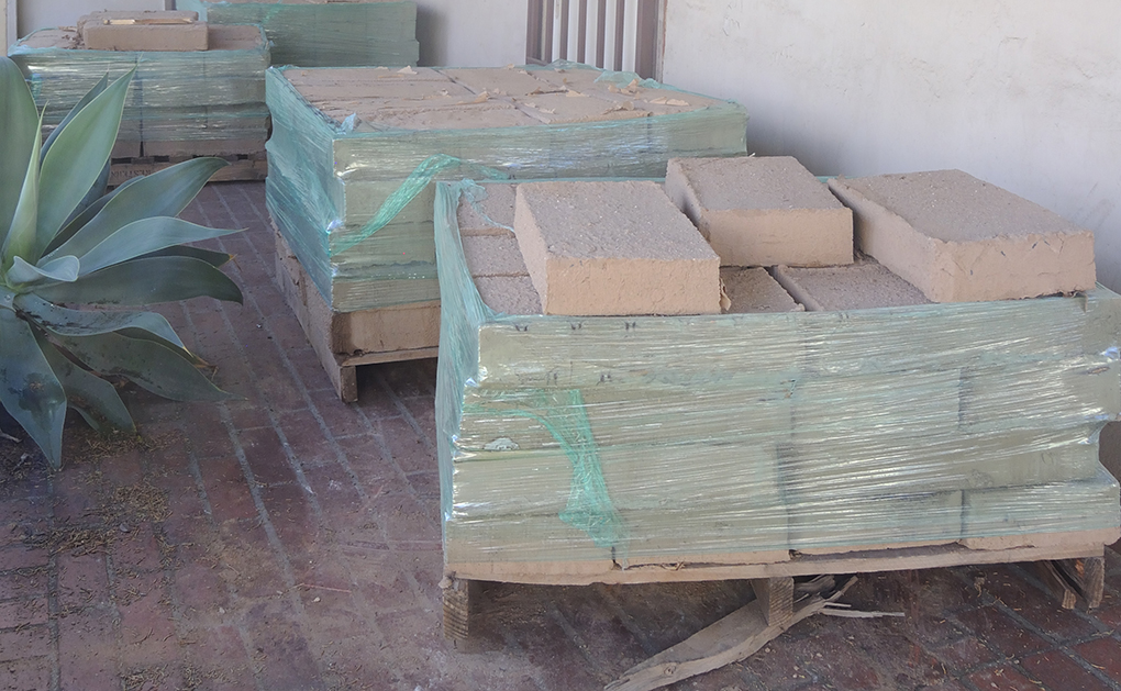 Image of new adobe blocks for the Michael White Adobe. They are donated by San Tan Adobe Company. Photoby Raymond Kwan, 2016. 